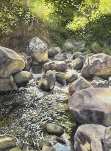 Rincón rocoso de un río